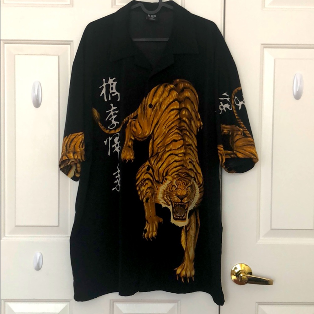 KNU Plus Size Button down shirt Tiger